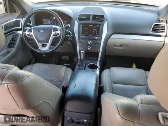 2013 Ford Explorer XLT z VIN 1FM5K7D92DGB77627, wystawiony jako Copart lot #55407715 z przebiegiem 182 730 mil mil oraz Szkoda całkowita • Salvage title. Historia ofert i sprzedaży dostępna na DreamBid. Obrazek 8.