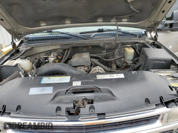 2000 Chevrolet Tahoe LS with VIN 1GNEK13T7YJ148901, listed as a Copart auction lot 51840995 with 195,543 mi miles and Salvage title. Bid and sale history available at DreamBid. Image 14.