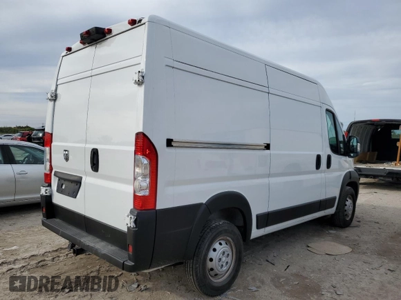 2017 Ram ProMaster Cargo with VIN 3C6TRVBG4HE538284, listed as a Copart auction lot 87117614 with 142,477 mi miles and Salvage Title. Bid and sale history available at DreamBid. Image 3.