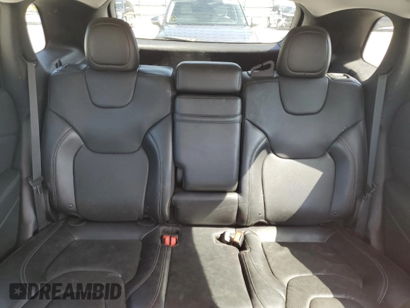 2019 Jeep Cherokee Limited with VIN 1C4PJLDB4KD377418, listed as a Copart auction lot 52537945 with 153,638 mi miles and Non Repairable. Bid and sale history available at DreamBid. Image 10.