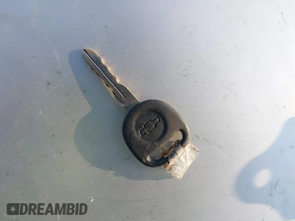 2004 Chevrolet Suburban LT with VIN 3GNEC16T24G317159, listed as a IAAI auction lot 41454418 with 201,016 mi miles and . Bid and sale history available at DreamBid. Image 11.