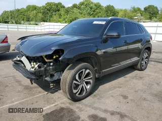 2020 Volkswagen Atlas SEL Premium z VIN 1V2NE2CA4LC231377, wystawiony jako Copart lot #57997943 z przebiegiem 29 236 mil mil oraz . Historia ofert i sprzedaży dostępna na DreamBid. Obrazek 1.