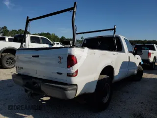2004 Ford F-250 XL с VIN 1FTNF20L64EA41896, выставлен на аукционе Copart как лот 52894005 с пробегом 384 137 миль миль и Списание • Salvage title. История ставок и продаж доступна на DreamBid. Изображение 3.