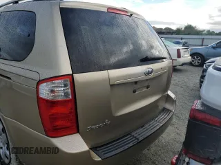2008 Kia Sedona LX with VIN KNDMB233186251289, listed as a Copart auction lot 74317094 with 0 mi miles and Non Repairable. Bid and sale history available at carsss.com. Image 6.