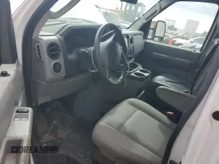 2018 Ford E-Series Commercial with VIN 1FDWE3F69JDC30330, listed as a Copart auction lot 41807905 with 85,143 mi miles and Salvage Title. Bid and sale history available at carsss.com. Image 8.