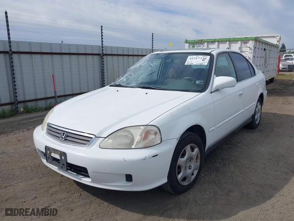 1999 Honda Civic EX with VIN 2HGEJ8648XH526377, listed as a IAAI auction lot 41517330 with 167,375 mi miles. Bid and sale history available at carsss.com. Image 2.