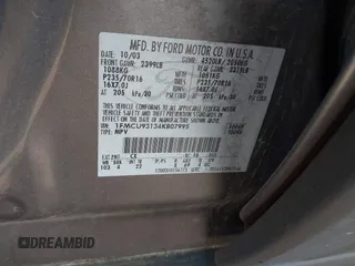 2004 Ford Escape XLT z VIN 1FMCU93134KB07995, wystawiony jako IAAI lot #42092979 z przebiegiem 166 074 mil mil oraz . Historia ofert i sprzedaży dostępna na DreamBid. Obrazek 9.
