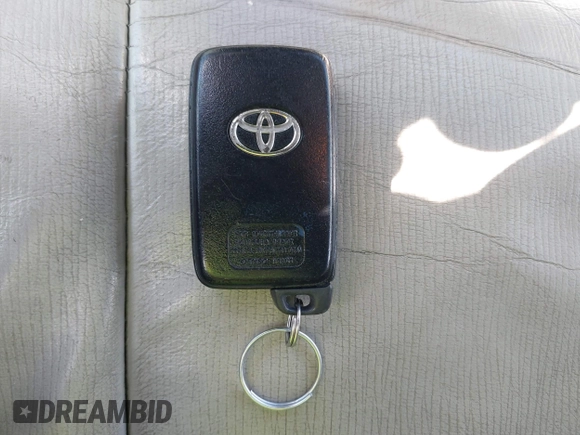 2012 Toyota Venza LE with VIN 4T3ZK3BB6CU050032, listed as a IAAI auction lot 41205907 with 89,929 mi miles. Bid and sale history available at carsss.com. Image 11.
