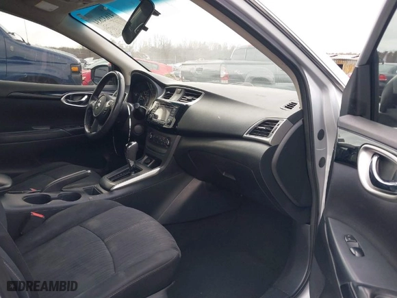 2016 Nissan Sentra SR with VIN 3N1AB7AP1GL666559, listed as a IAAI auction lot 41632834 with 138,395 mi miles. Bid and sale history available at carsss.com. Image 5.