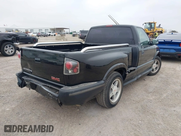 1999 GMC Sonoma z VIN 1GTCS1448X8529251, wystawiony jako IAAI lot #41493556 z przebiegiem 291 159 mil mil oraz . Historia ofert i sprzedaży dostępna na DreamBid. Obrazek 4.