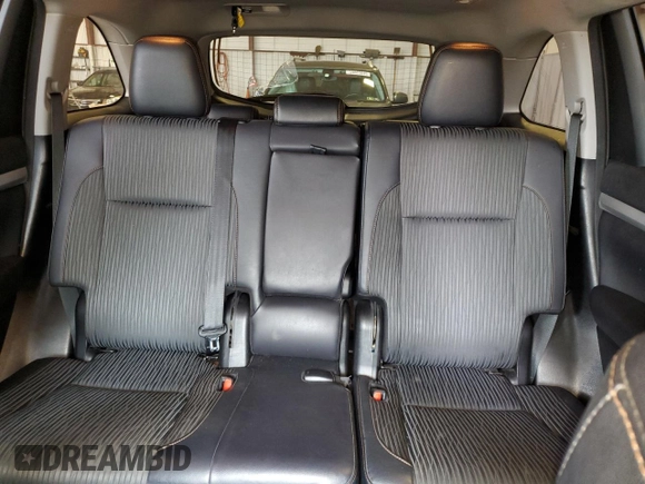 2018 Toyota Highlander LE с VIN 5TDBZRFH6JS834630, выставлен на аукционе Copart как лот 59680915 с пробегом 93 904 миль миль и Списание • Salvage title. История ставок и продаж доступна на DreamBid. Изображение 10.
