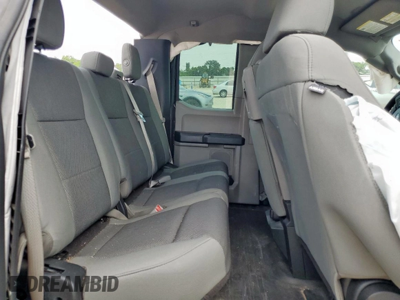 2016 Ford F-150 XL с VIN 1FTEX1CP1GKG05580, выставлен на аукционе Copart как лот 57398185 с пробегом 48 091 миль миль и Списание • Salvage title. История ставок и продаж доступна на DreamBid. Изображение 10.