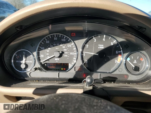 2000 BMW Z3 2.5L with VIN WBACH9341YLM91548, listed as a Copart auction lot 41714505 with 78,652 mi miles and Salvage Title. Bid and sale history available at carsss.com. Image 9.