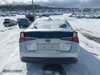 2019 Toyota Prius LE with VIN JTDL9RFU5K3013037, listed as a IAAI auction lot 41363092 with 108,284 mi miles. Bid and sale history available at carsss.com. Image 16.