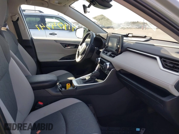2021 Toyota RAV4 Hybrid XLE with VIN 4T3RWRFVXMU042576, listed as a IAAI auction lot 41904547 with 27,675 mi miles. Bid and sale history available at carsss.com. Image 5.