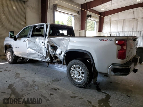 2020 Chevrolet Silverado 3500HD LT with VIN 1GC4YTEY7LF198197, listed as a Copart auction lot 69294254 with 118,120 mi miles and Salvage Title. Bid and sale history available at carsss.com. Image 2.