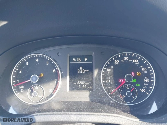 2015 Volkswagen Passat 1.8T Wolfsburg Ed with VIN 1VWAT7A34FC004649, listed as a IAAI auction lot 41728398 with 91,651 mi miles. Bid and sale history available at carsss.com. Image 7.