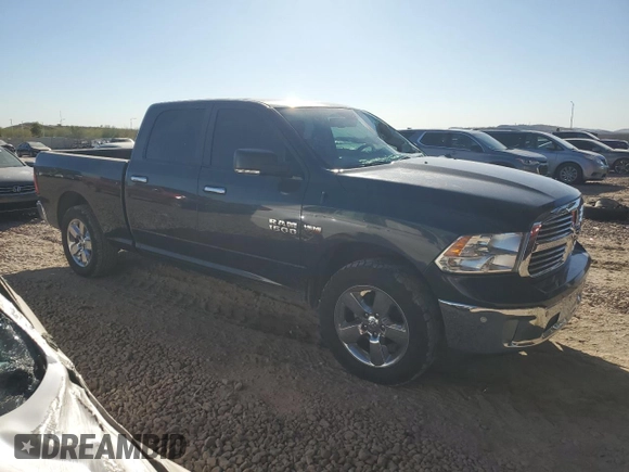 2017 Ram 1500 SLT z VIN 1C6RR6TT1HS730349, wystawiony jako Copart lot #46848385 z przebiegiem Nie podano mil oraz Szkoda całkowita • Salvage title. Historia ofert i sprzedaży dostępna na DreamBid. Obrazek 4.