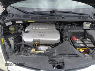 2008 Toyota Sienna XLE with VIN 5TDZK22C18S161342, listed as a IAAI auction lot 42027277 with 198,489 mi miles. Bid and sale history available at carsss.com. Image 10.