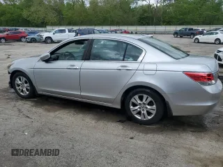 2009 Honda Accord LX-P z VIN 1HGCP26449A176993, wystawiony jako Copart lot #56486055 z przebiegiem 131 113 mil mil oraz Szkoda całkowita • Salvage title. Historia ofert i sprzedaży dostępna na DreamBid. Obrazek 2.