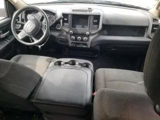 2019 Ram 2500 Tradesman with VIN 3C6UR5HL2KG651560, listed as a Copart auction lot 70237924 with 67,505 mi miles and Salvage Title. Bid and sale history available at carsss.com. Image 8.