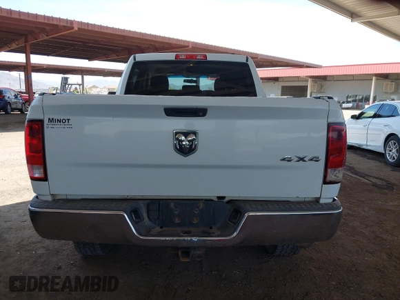 2012 Ram 2500 ST z VIN 3C6TD5CT4CG345995, wystawiony jako IAAI lot #42429630 z przebiegiem 182 396 mil mil oraz . Historia ofert i sprzedaży dostępna na DreamBid. Obrazek 13.
