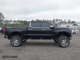 2019 Chevrolet Silverado 1500 LTZ with VIN 3GCUYGED9KG160780, listed as a IAAI auction lot 41574991 with 118,450 mi miles. Bid and sale history available at carsss.com. Image 13.