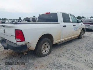 2016 Ram 1500 Tradesman z VIN 1C6RR7ST6GS133638, wystawiony jako IAAI lot #42162303 z przebiegiem 50 898 mil mil oraz . Historia ofert i sprzedaży dostępna na DreamBid. Obrazek 4.