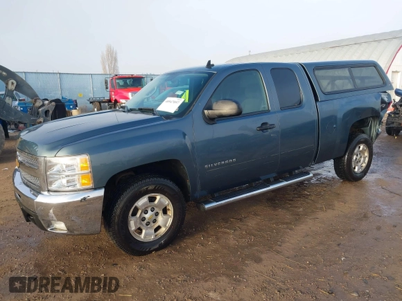 2013 Chevrolet Silverado 1500 LT with VIN 1GCRKSE78DZ357530, listed as a IAAI auction lot 40947097 with 125,184 mi miles and . Bid and sale history available at DreamBid. Image 2.