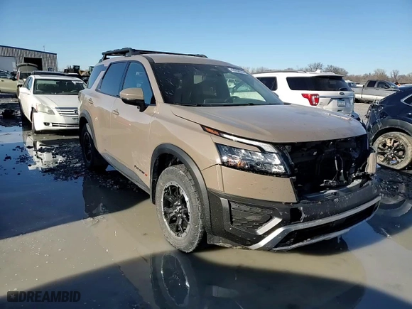 2024 Nissan Pathfinder Rock Creek with VIN 5N1DR3BD4RC214800, listed as a Copart auction lot 42852915 with 105,824 mi miles and Salvage Title. Bid and sale history available at carsss.com. Image 12.