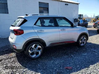 2022 Hyundai Venue SEL with VIN KMHRC8A33NU181189, listed as a Copart auction lot 49508585 with 16,024 mi miles and Salvage Title. Bid and sale history available at DreamBid. Image 3.