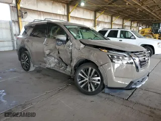 2024 Nissan Pathfinder Platinum with VIN 5N1DR3DH9RC262180, listed as a Copart auction lot 47640715 with 4,204 mi miles and Salvage Title. Bid and sale history available at carsss.com. Image 4.