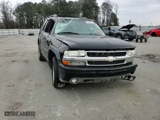 2003 Chevrolet Tahoe Z71 with VIN 1GNEK13T03R124255, listed as a Copart auction lot 42002945 with 205,965 mi miles and Salvage Title. Bid and sale history available at carsss.com. Image 12.