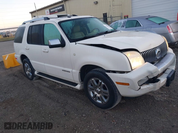 2008 Mercury Mountaineer Premier with VIN 4M2EU38838UJ04132, listed as a IAAI auction lot 41022954 with 136,449 mi miles. Bid and sale history available at carsss.com. Image 1.