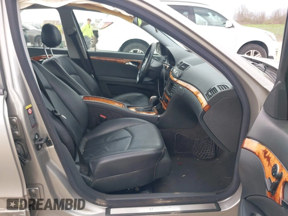 2006 Mercedes-Benz E 350 with VIN WDBUF56J96A760880, listed as a IAAI auction lot 42113873 with 7,298 mi miles and . Bid and sale history available at DreamBid. Image 5.