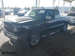 2003 Chevrolet Silverado 1500 LS with VIN 1GCEK19T53E131290, listed as a IAAI auction lot 41414921 with 191,890 mi miles. Bid and sale history available at carsss.com. Image 2.