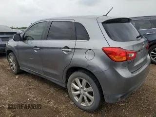 2015 Mitsubishi Outlander SE with VIN 4A4AP4AU7FE011347, listed as a Copart auction lot 61540855 with 161,791 mi miles and Clean title. Bid and sale history available at DreamBid. Image 2.