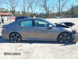 2019 Toyota Camry XSE with VIN 4T1B61HK1KU812353, listed as a IAAI auction lot 41671046 with 60,488 mi miles. Bid and sale history available at carsss.com. Image 13.