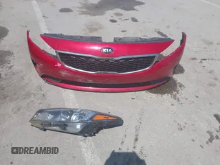 2018 Kia Forte LX z VIN 3KPFL4A74JE203440, wystawiony jako IAAI lot #42221626 z przebiegiem 161 264 mil mil oraz . Historia ofert i sprzedaży dostępna na DreamBid. Obrazek 12.