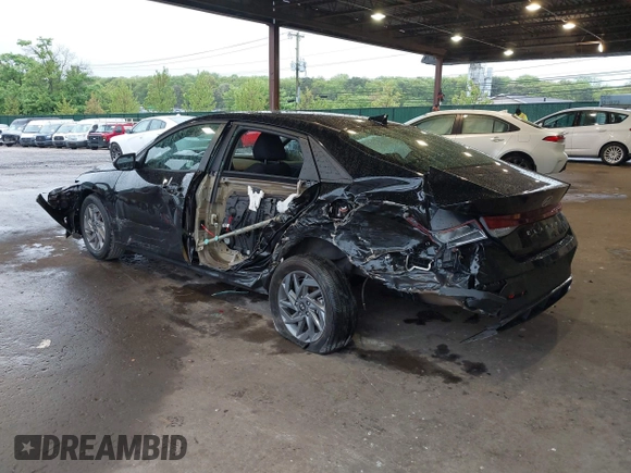 2024 Hyundai Elantra SEL with VIN KMHLM4DG5RU720170, listed as a IAAI auction lot 42197829 with 18,398 mi miles and . Bid and sale history available at DreamBid. Image 6.