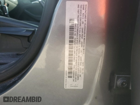 2011 Volkswagen Jetta Sedan SE with VIN 3VWDX7AJ1BM133053, listed as a Copart auction lot 84618424 with 96,582 mi miles and Salvage Title. Bid and sale history available at carsss.com. Image 12.