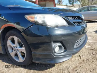2013 Toyota Corolla L with VIN 2T1BU4EE3DC115390, listed as a IAAI auction lot 41966370 with 117,367 mi miles. Bid and sale history available at carsss.com. Image 20.