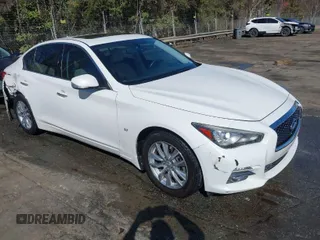 2014 Infiniti Q50 Premium with VIN JN1BV7AR8EM697016, listed as a IAAI auction lot 41826948 with 97,583 mi miles. Bid and sale history available at carsss.com. Image 1.