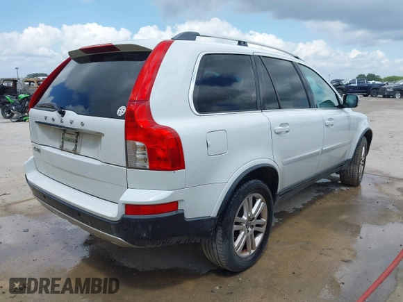 2011 Volvo XC90 I6 with VIN YV4952CY0B1591771, listed as a IAAI auction lot 42521178 with 156,159 mi miles and . Bid and sale history available at DreamBid. Image 4.
