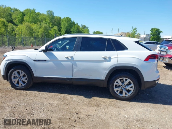 2021 Volkswagen Atlas S with VIN 1V2GC2CAXMC225275, listed as a IAAI auction lot 42341121 with 79,999 mi miles and . Bid and sale history available at DreamBid. Image 14.