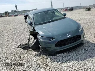 2024 Honda HR-V EX-L z VIN 3CZRZ2H78RM725733, wystawiony jako Copart lot #51825645 z przebiegiem 30 047 mil mil oraz Szkoda całkowita • Salvage title. Historia ofert i sprzedaży dostępna na DreamBid. Obrazek 14.
