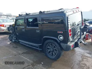 2006 Hummer H2 with VIN 5GRGN23U06H113353, listed as a IAAI auction lot 41476649 with 165,370 mi miles. Bid and sale history available at carsss.com. Image 3.