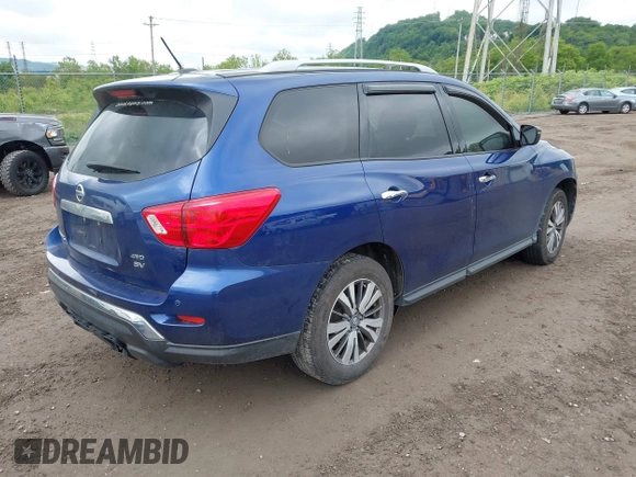 2018 Nissan Pathfinder SV z VIN 5N1DR2MM1JC621095, wystawiony jako IAAI lot #42371403 z przebiegiem 130 925 mil mil oraz . Historia ofert i sprzedaży dostępna na DreamBid. Obrazek 4.