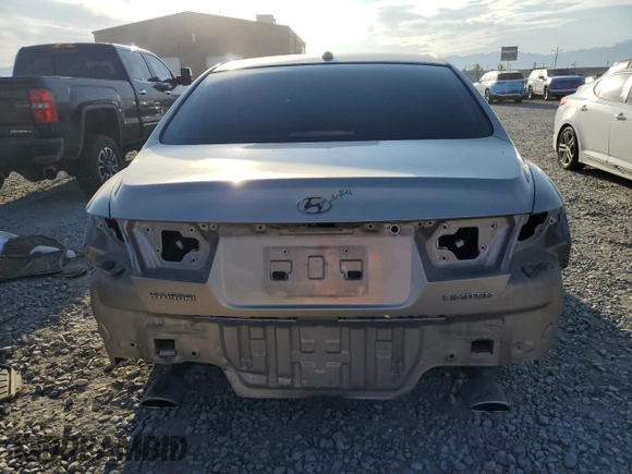 2008 Hyundai Azera Limited with VIN KMHFC46F48A289647, listed as a Copart auction lot 59970365 with 163,234 mi miles and Salvage title. Bid and sale history available at DreamBid. Image 6.