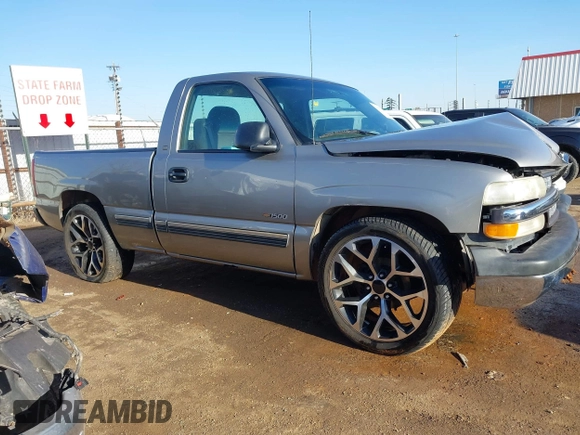 1999 Chevrolet Silverado 1500 with VIN 1GCEC14W9XZ129037, listed as a IAAI auction lot 41777069 with 1 mi miles. Bid and sale history available at carsss.com. Image 13.